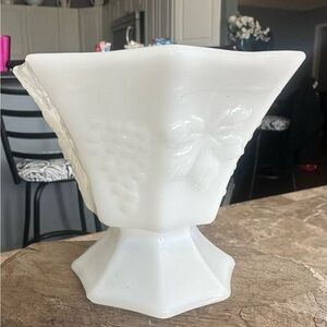 Vintage Anchor Hocking Milk Glass Pedestal Compote - Grape Harvest - Fruit